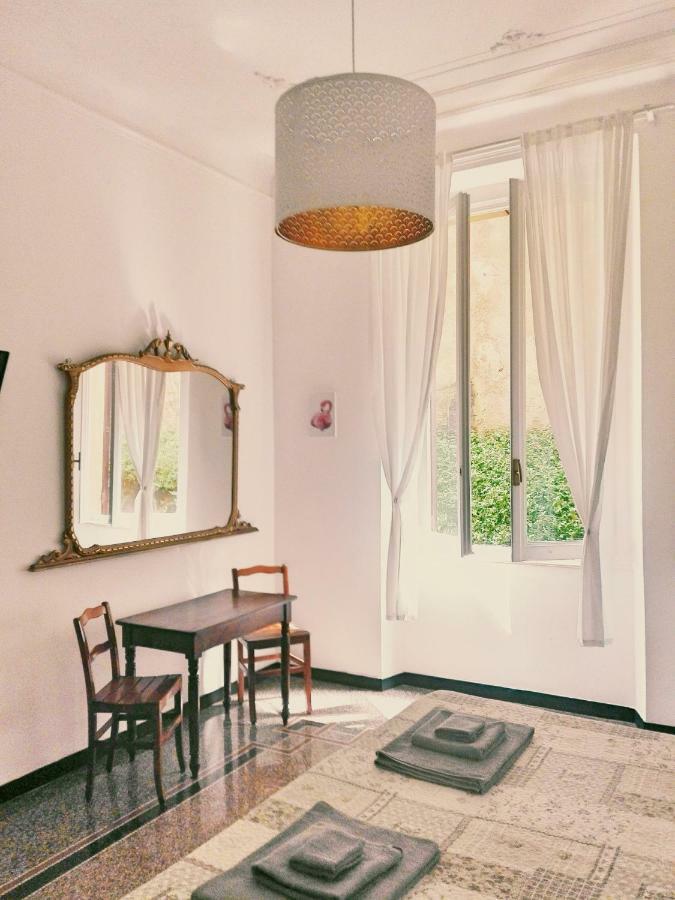 Central Chic Apartment เจนัว ภายนอก รูปภาพ
